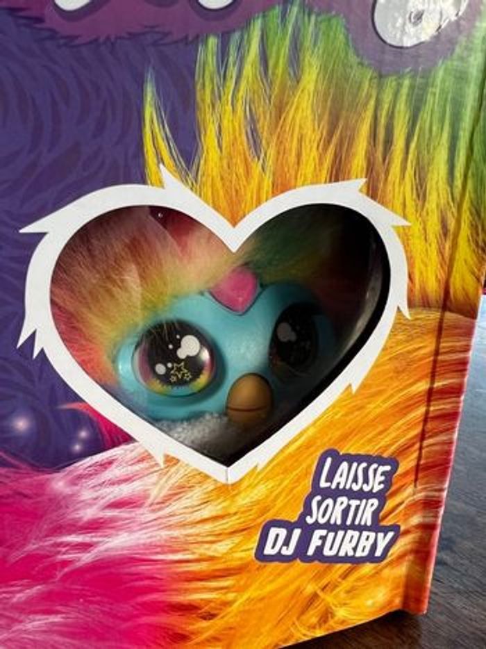 Furby Rainbow peluche interactif 32-81cm - photo numéro 7