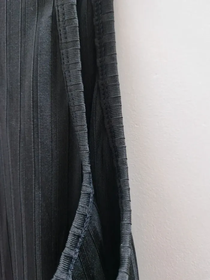 Robe femmes (M) - photo numéro 4