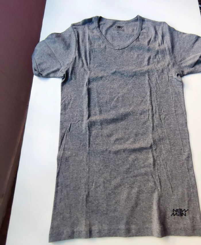 T-shirt gris sans coutures taille M New Man