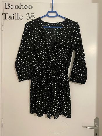 Robe-short Boohoo - Taille 38 - Noire à pois blancs