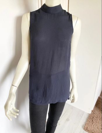 Blouse sans manches – H&M – Bleu nuit fluide – Taille 36/S – Excellent état