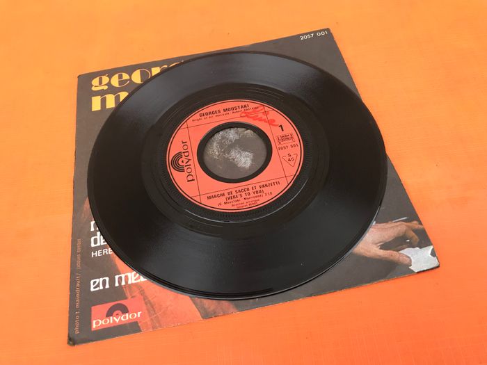 Vinyle 45 tours Georges Moustaki Marche de Sacco et Vanzetti (1971) - photo numéro 3