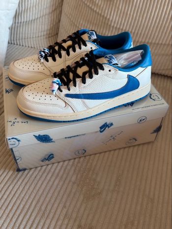 Nike travis military blue 