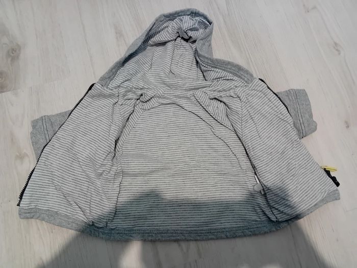 Veste grise - photo numéro 3
