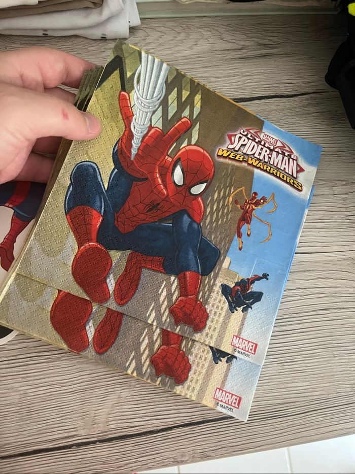 Décoration anniversaire Spiderman - photo numéro 8