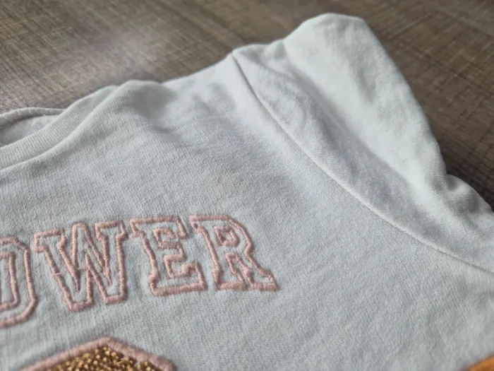 Pull Vertbaudet 6 ans en bon état - photo numéro 5