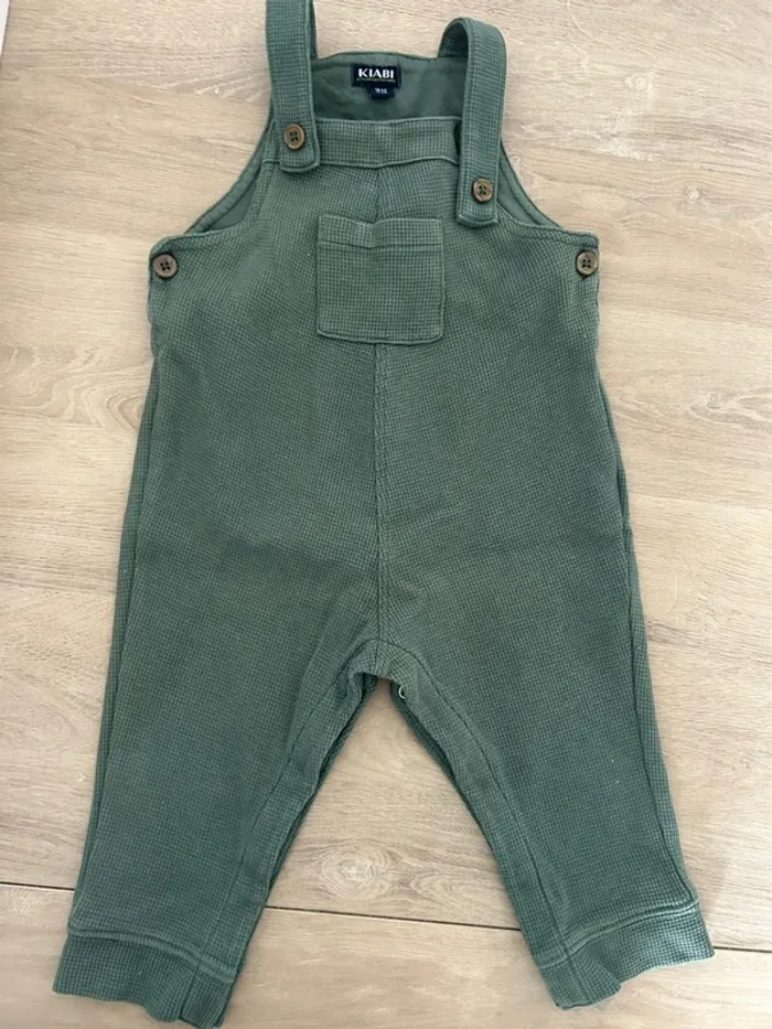 Salopette bébé garçon Kiabi 18 mois – pratique et tendance