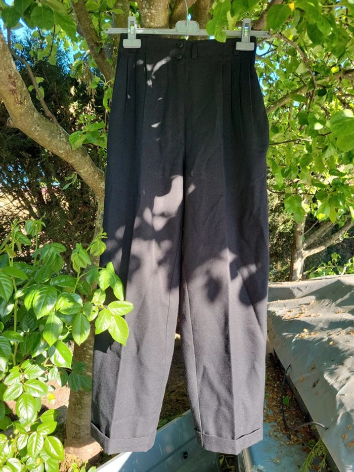 Pantalon tailleur.