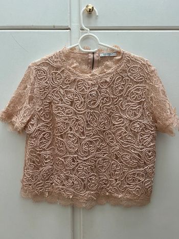 Top Zara trafaluc beige dentelles taille L haut avec zip dans le dos