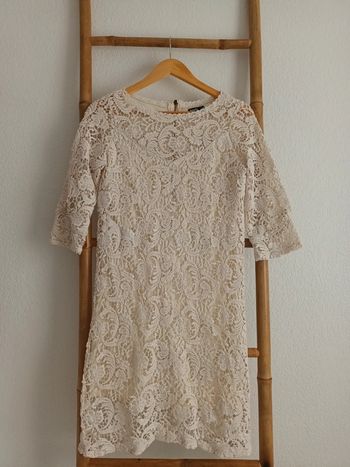 Jolie robe dentelle beige crème Jennyfer taille 36