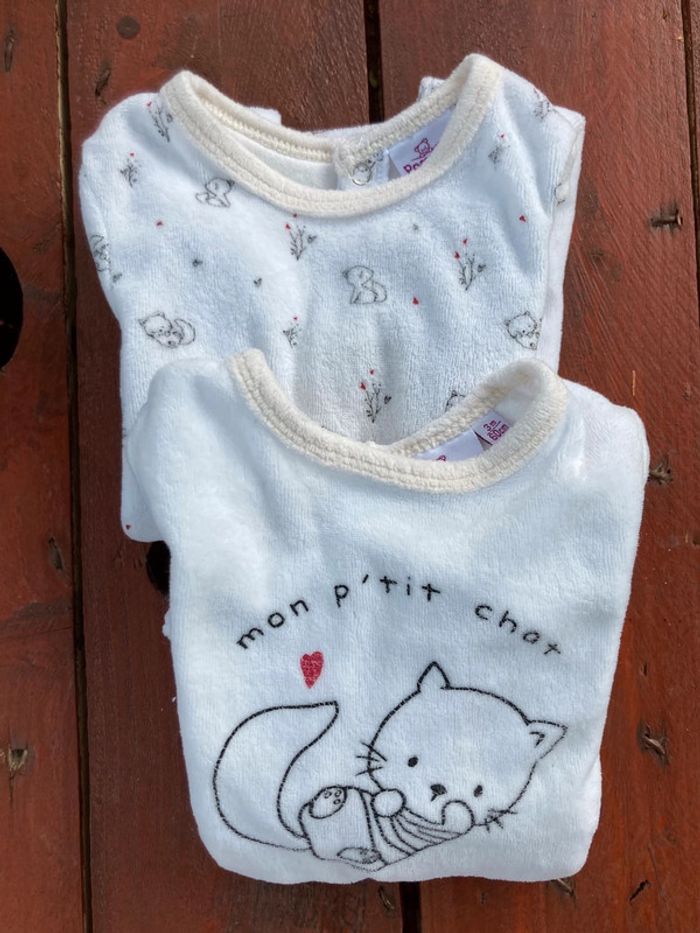 Lot de 2 pyjamas (3 mois)