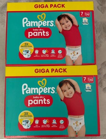 Lot de 2 paquets de couches Pampers taille 7