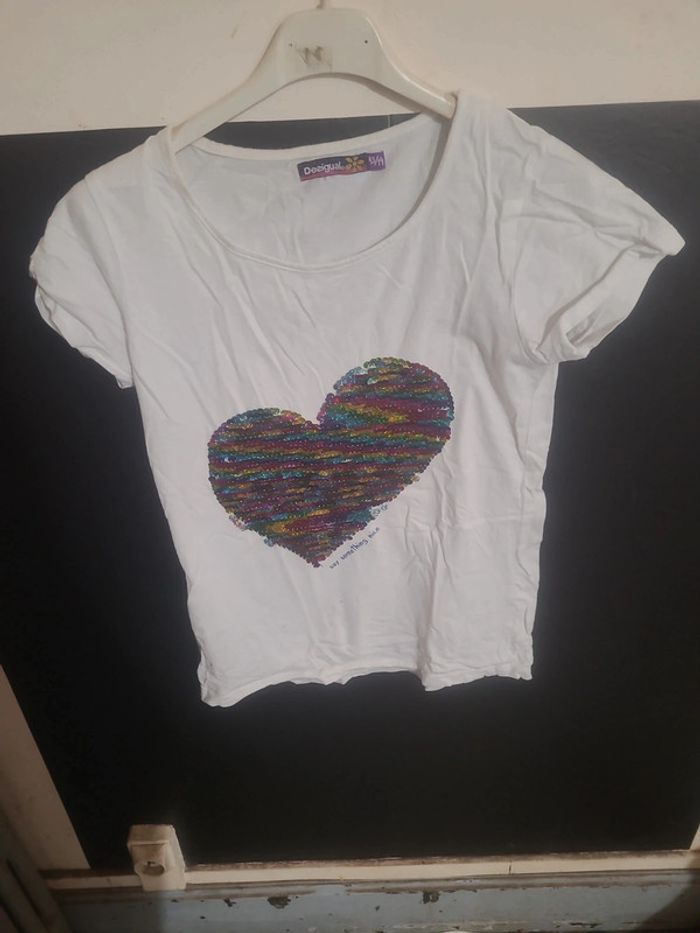 Tee shirt manches courtes