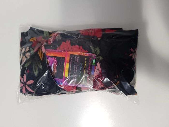 Robe Tunique Noire Imprimé Fleurs Rouge Et Rose - photo numéro 14