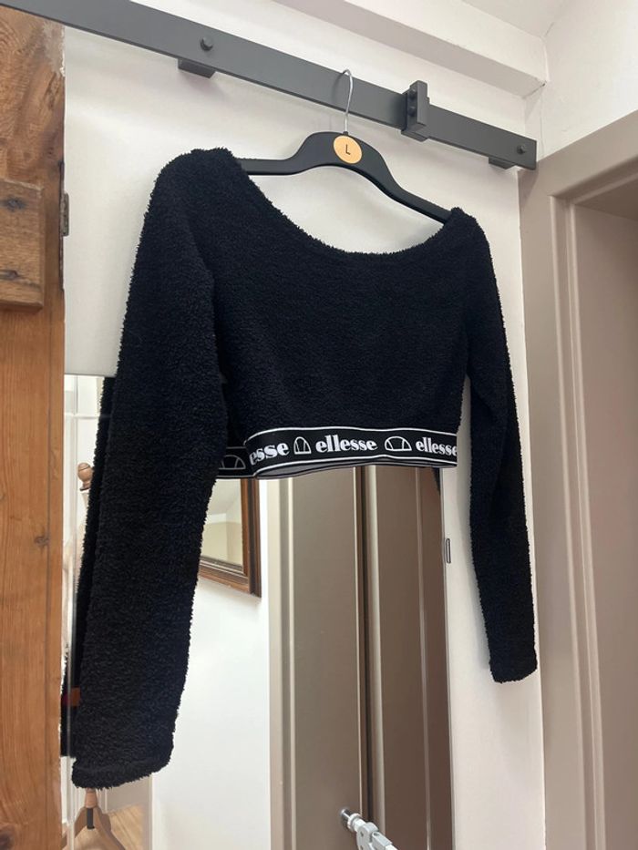 Pull Crop top moumoute Ellesse - photo numéro 4