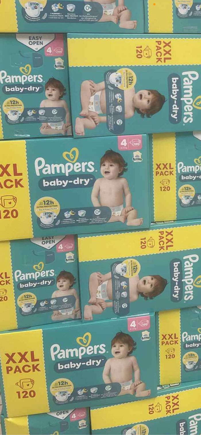 Couche bébé taille 4