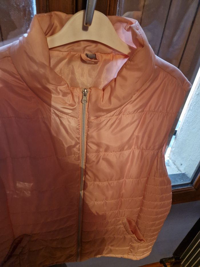 Doudoune sans manche - photo numéro 4