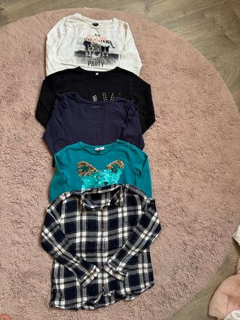 Lot de tee shirt taille 8 ans 