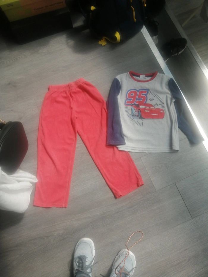 Pyjama velours cars 8A
