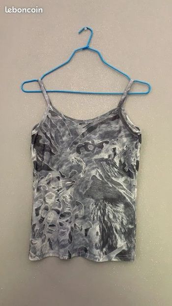 Haut débardeur à motifs semi transparent TU