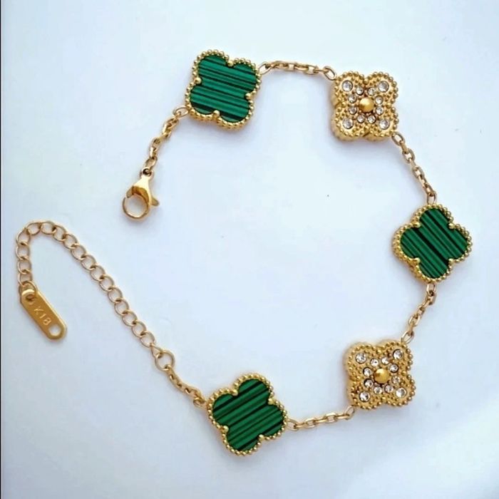 Promo Bracelet En stainless steel neuf 18k trèfle 1,2 cm de long porte-bonheur résistant à l'eau 💦