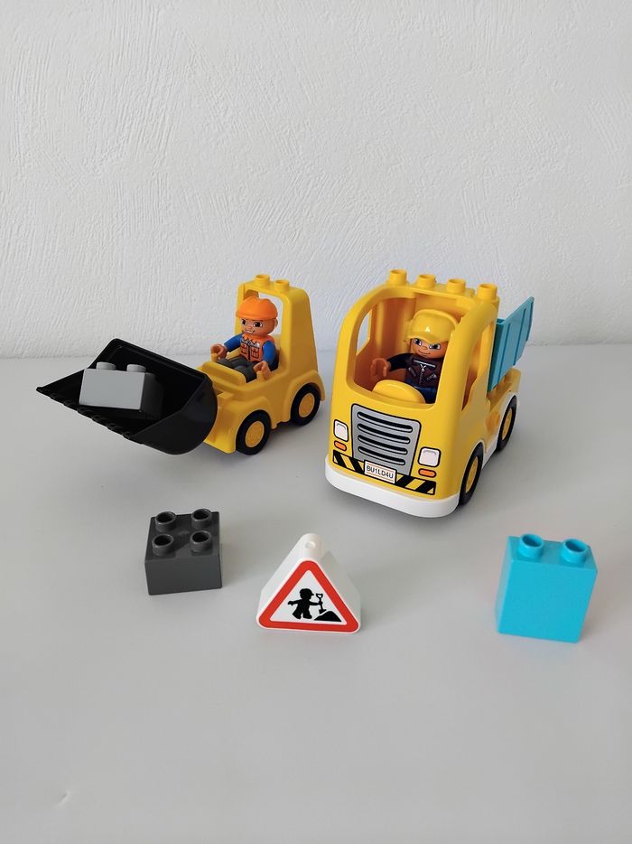 DUPLO Briques Camion et Pelleteuse de Chantier 🚧 - photo numéro 2