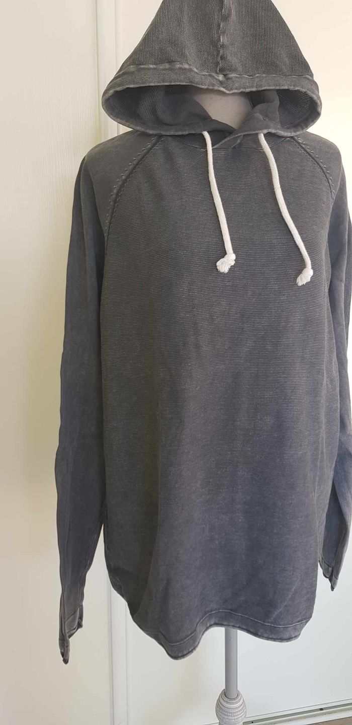 Sweat à capuche - photo numéro 2