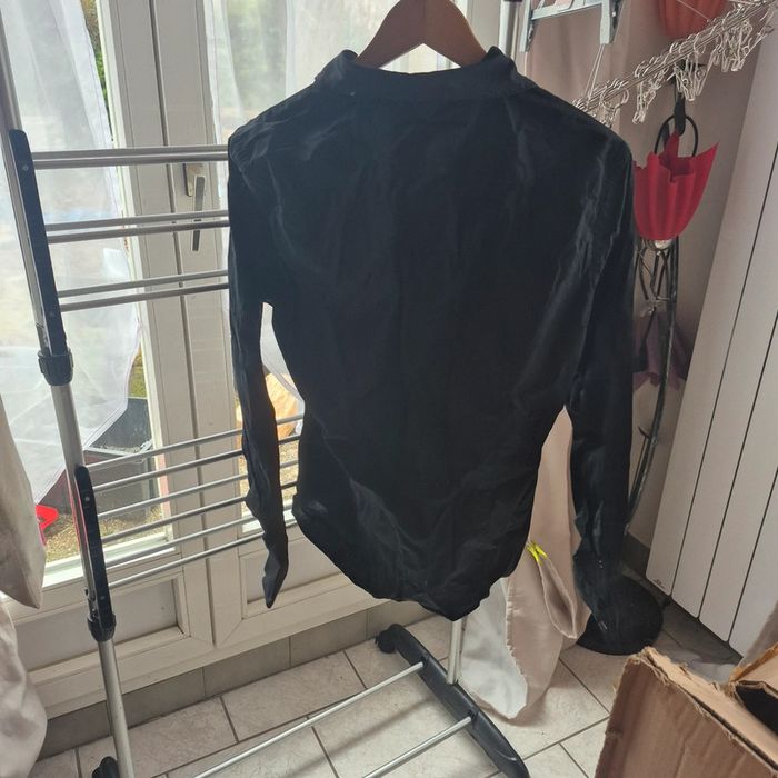 Chemise noir taille M - photo numéro 2