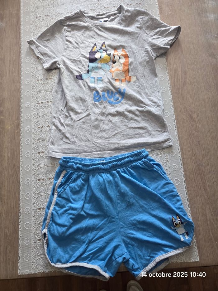 Ensemble Bluey Disney
