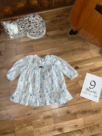 Jolie robe fleurie sergent major très bon état 9 mois/71cm