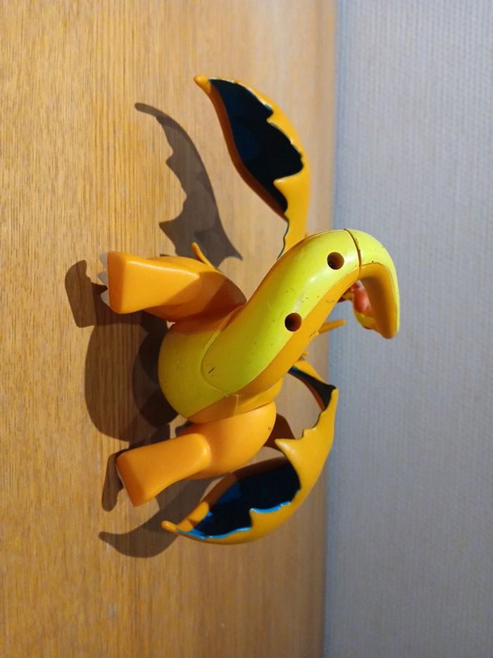 Pokemon dracaufeu - photo numéro 6