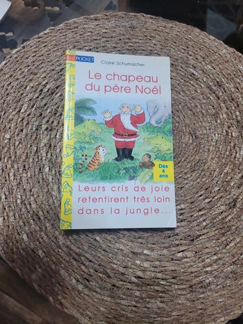 Le chapeau du père Noël. Dès 4 ans.