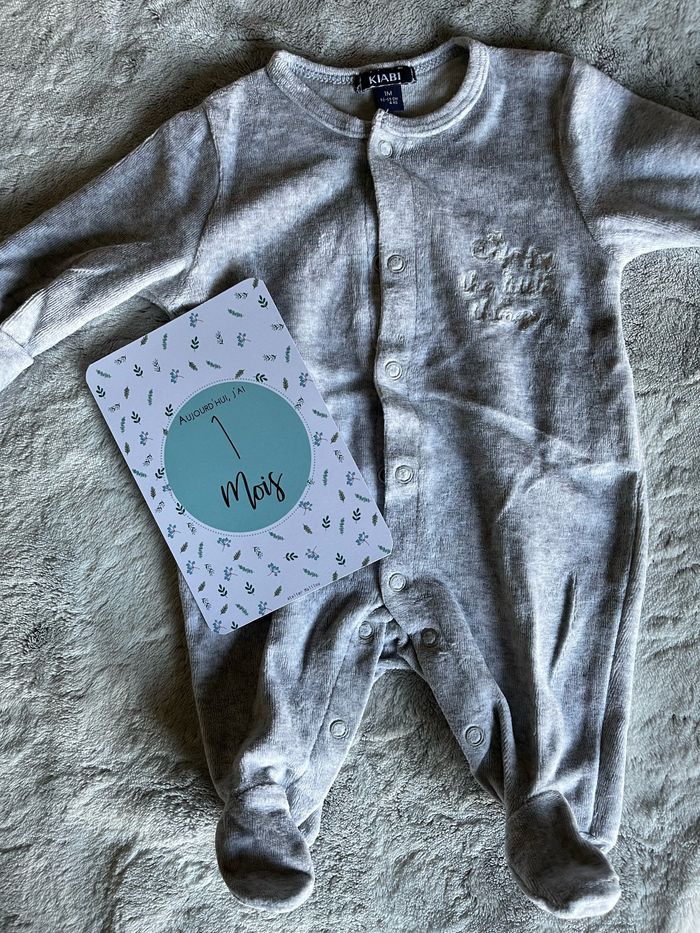 Pyjama 1 mois - photo numéro 3