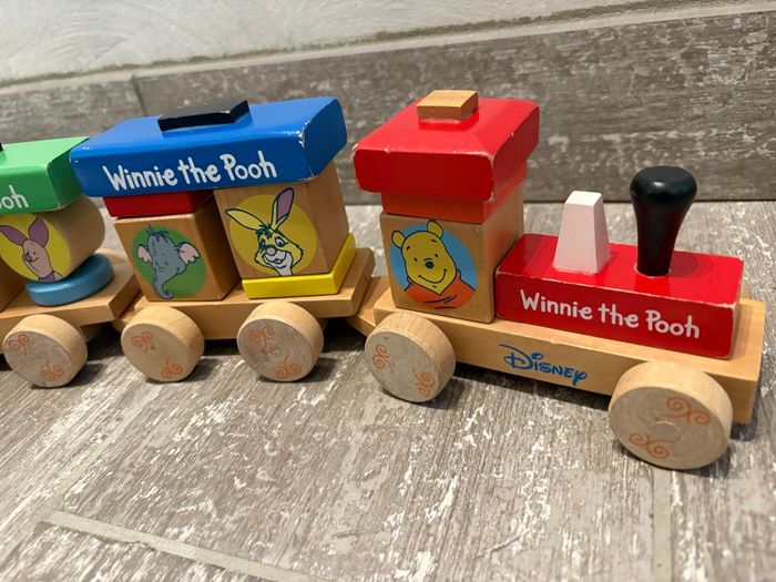 Lot train Winnie l’ourson et voitures en bois - photo numéro 3