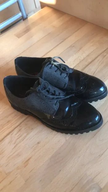 Chaussure noir