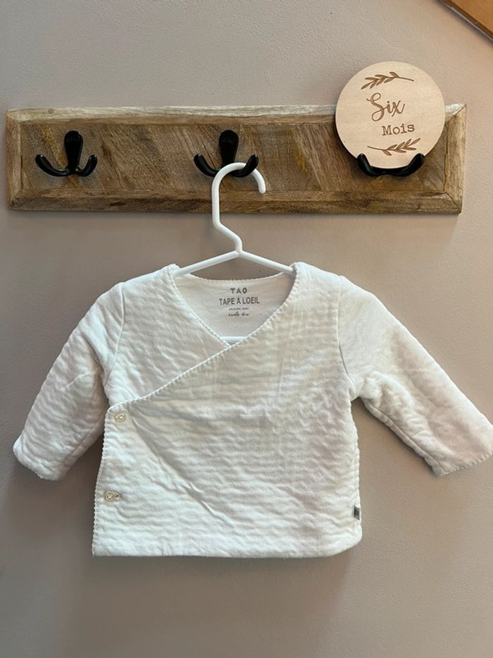 Très joli cœur croisé blanc 6 mois tape à l’œil