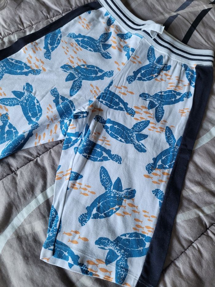 short petit bateau 12ans (6e) - photo numéro 2