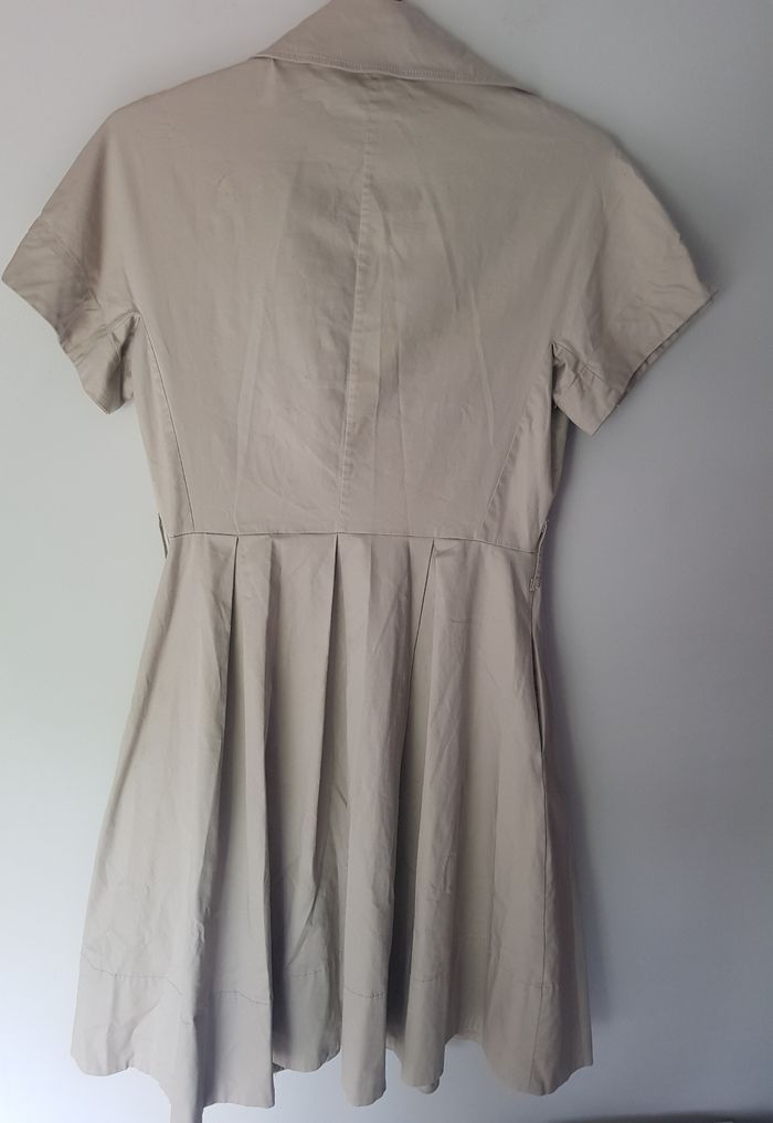 Superbe robe saharienne taille 40 beige Zara - photo numéro 9