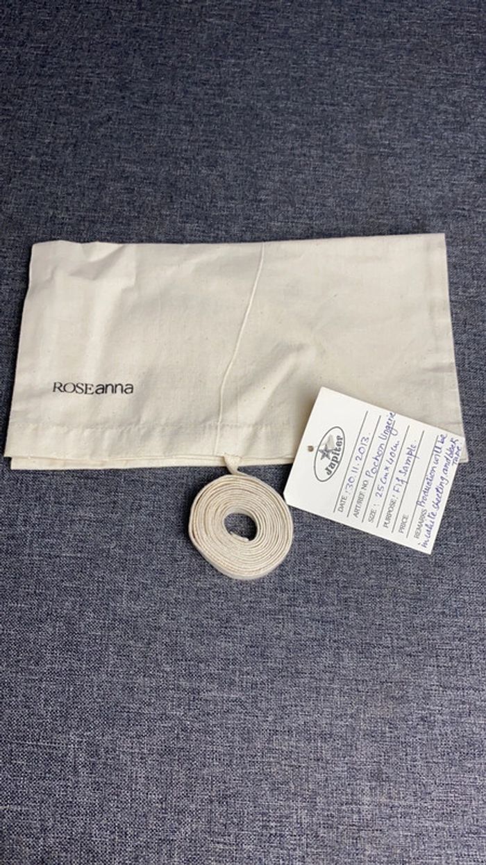 Dustbag pochon lingerie Roseanna