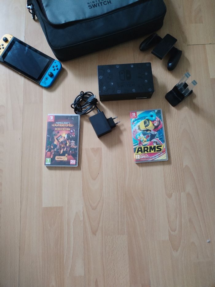 Nintendo switch fortnite édition limitée.