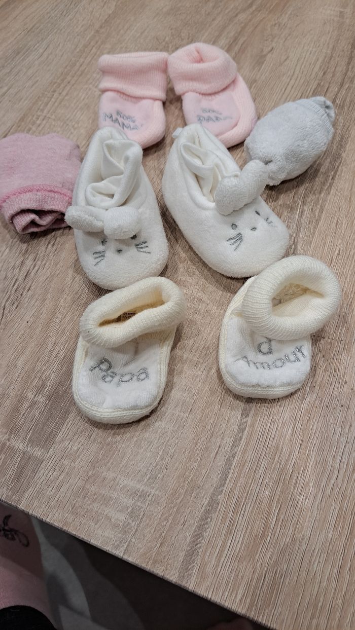 Chaussons et chaussettes