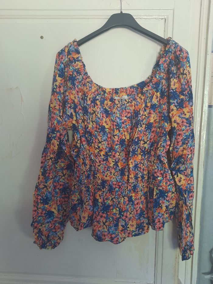 Haut/t-shirt fleuri multicolore, marque Promod, taille 38