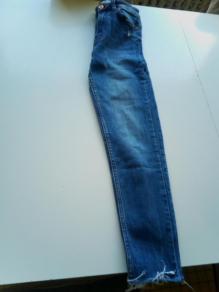 Jean Bershka neuf taille 34 - photo numéro 6