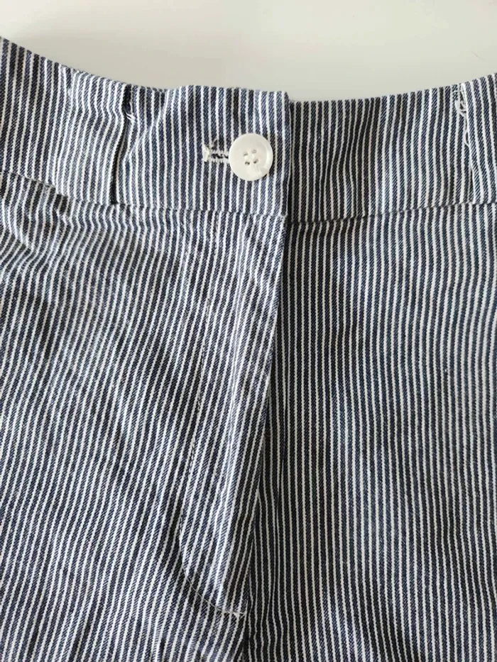 Short Pimkie 34 rayure bleue et blanche - photo numéro 3