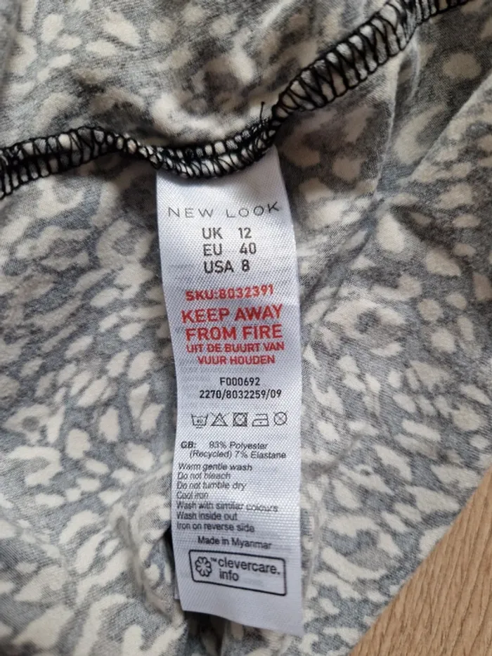 Robe New Look taille 40 – Neuve avec étiquette - photo numéro 6