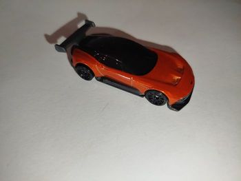 Hot Wheels Aston Martin Vulcan Exclusive Motor Show 5‑Pack 2022