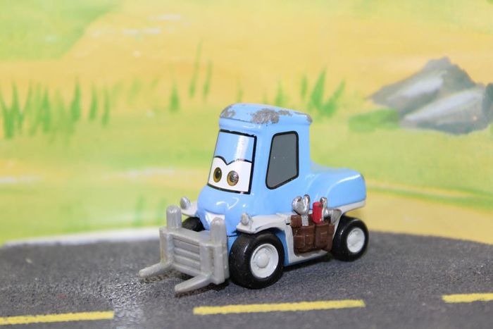 Disney Pixar planes Dottie