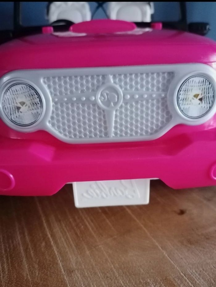 Voiture barbie - photo numéro 5