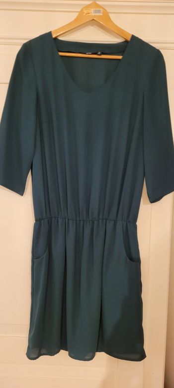 Robe verte Kiabi 38 neuve