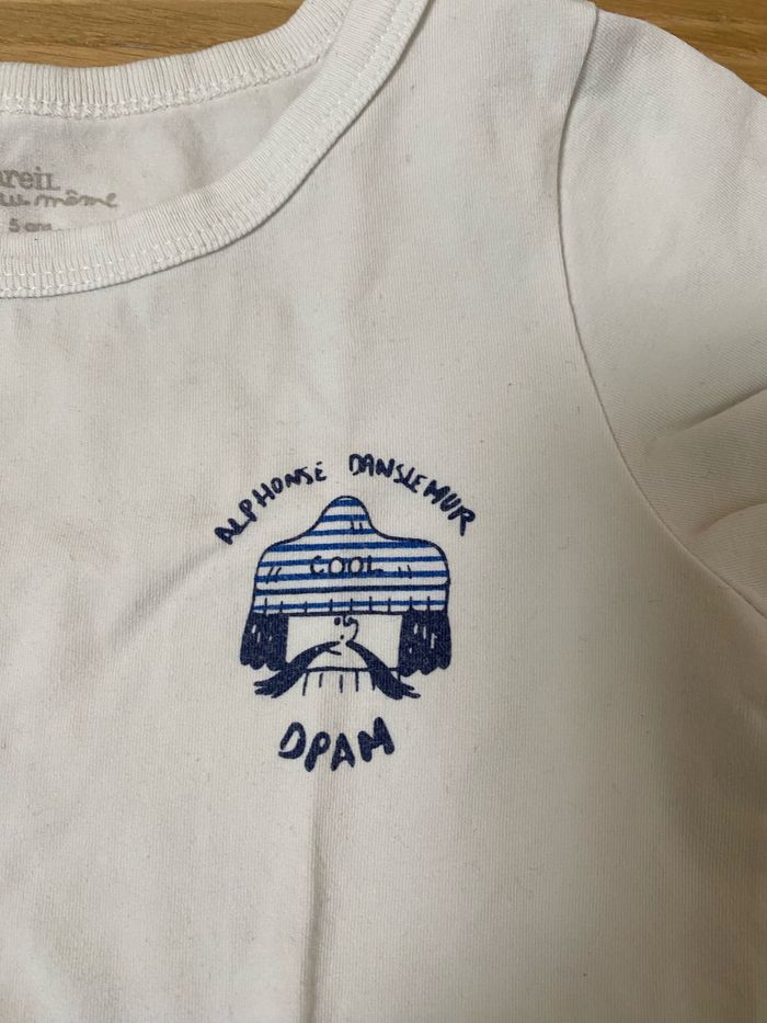 Maillots de corps DPAM 5 ans tbe - photo numéro 2